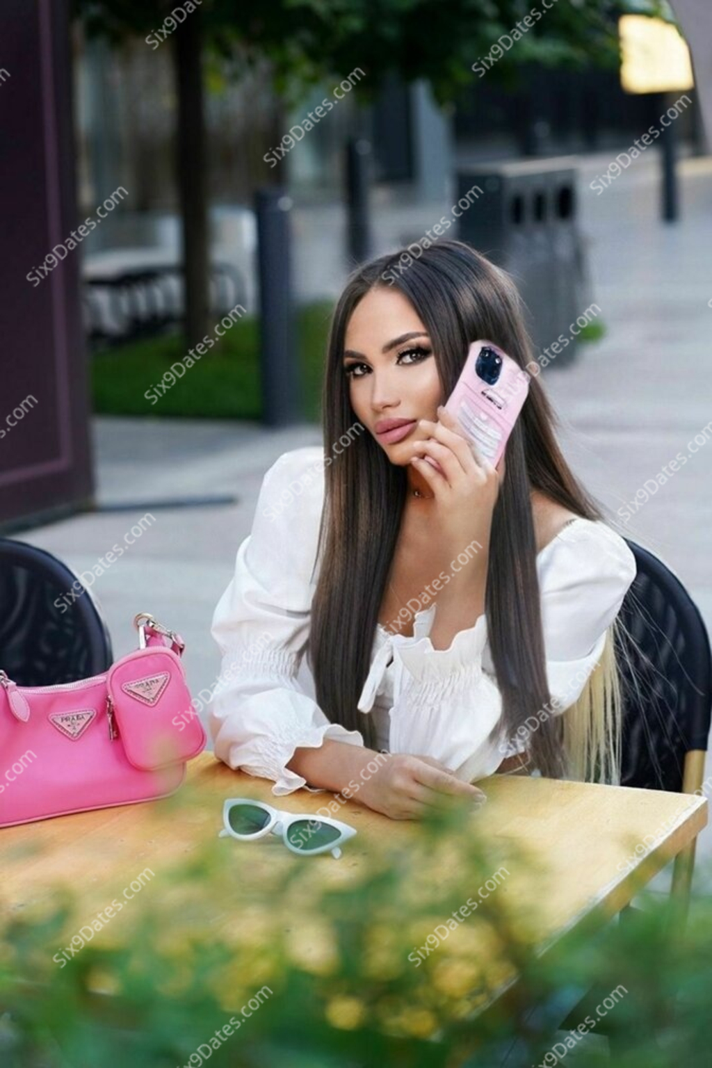 Christina Sweet photo 1